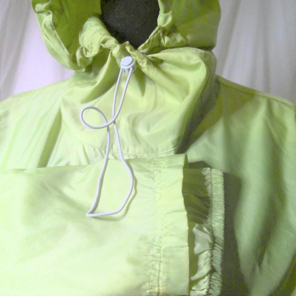 Nike Lime Green Windbreaker w/Hood, Size S/M